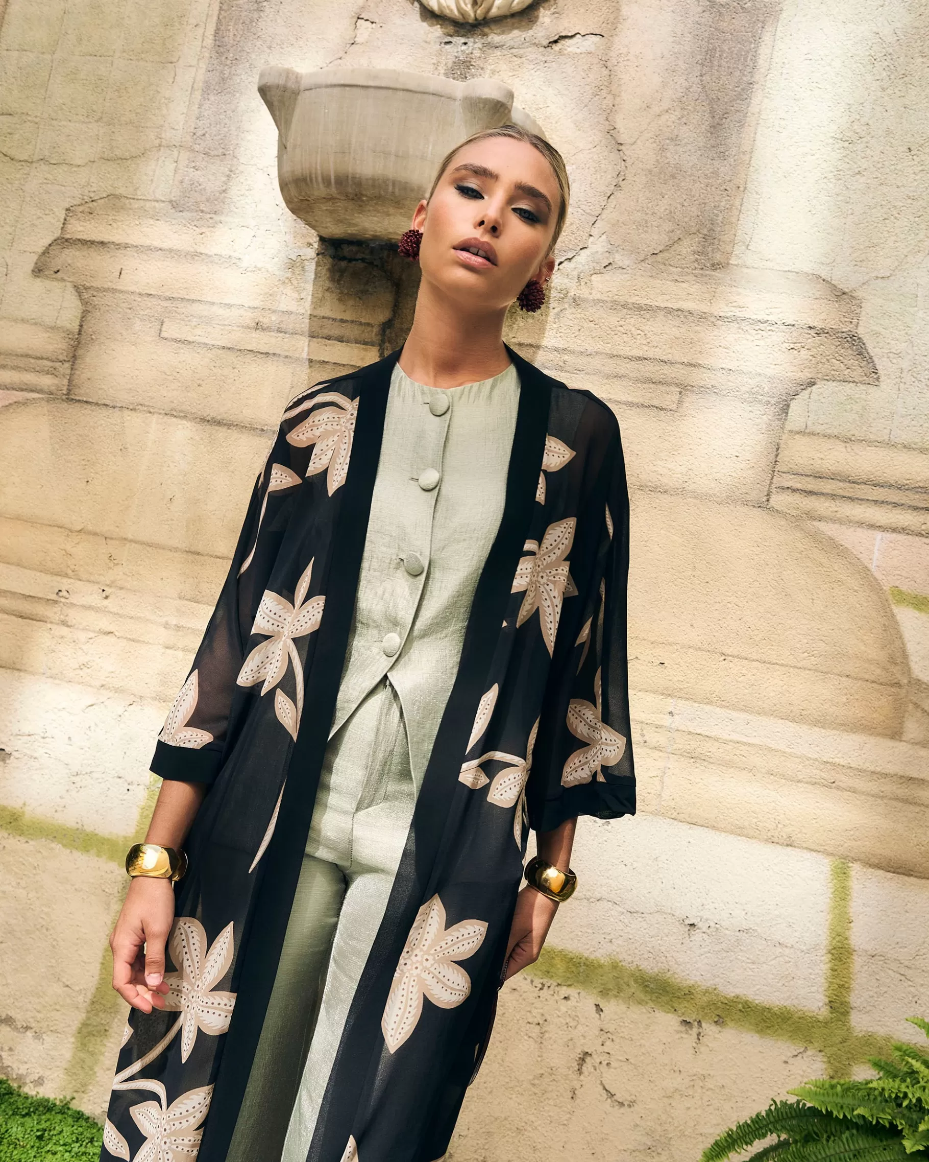 Lady Pipa Kimono Nori